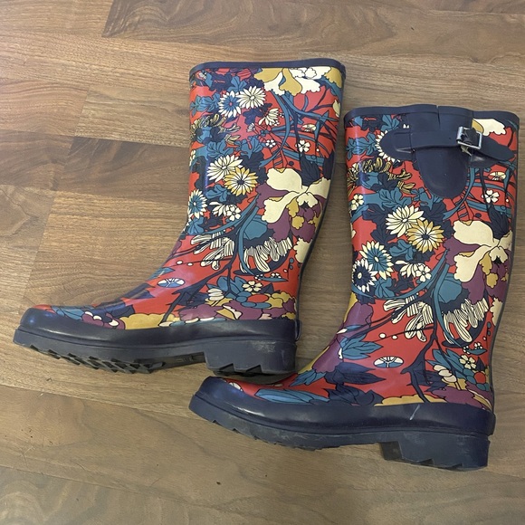 sakroots rain boots
